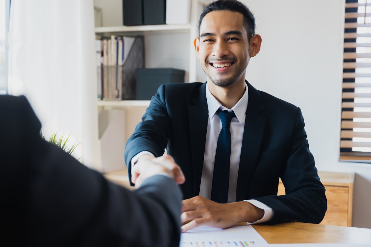 how to track sales team performance outside the office